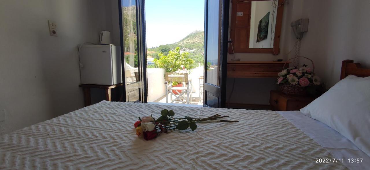 Odysseas Hotel Samos Dış mekan fotoğraf