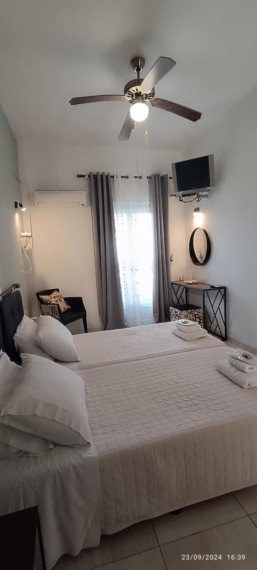 Odysseas Hotel Samos Dış mekan fotoğraf